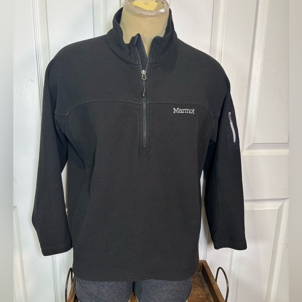 Marmot Men's Black 1/2 zip pullover jacket